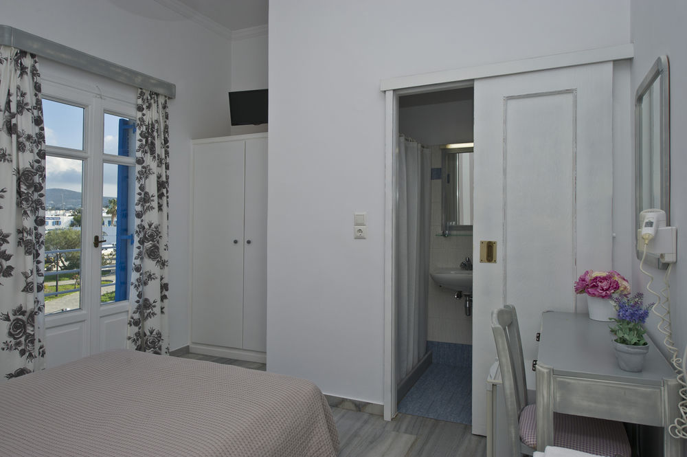 Hotel Oasis Páros 외부 사진