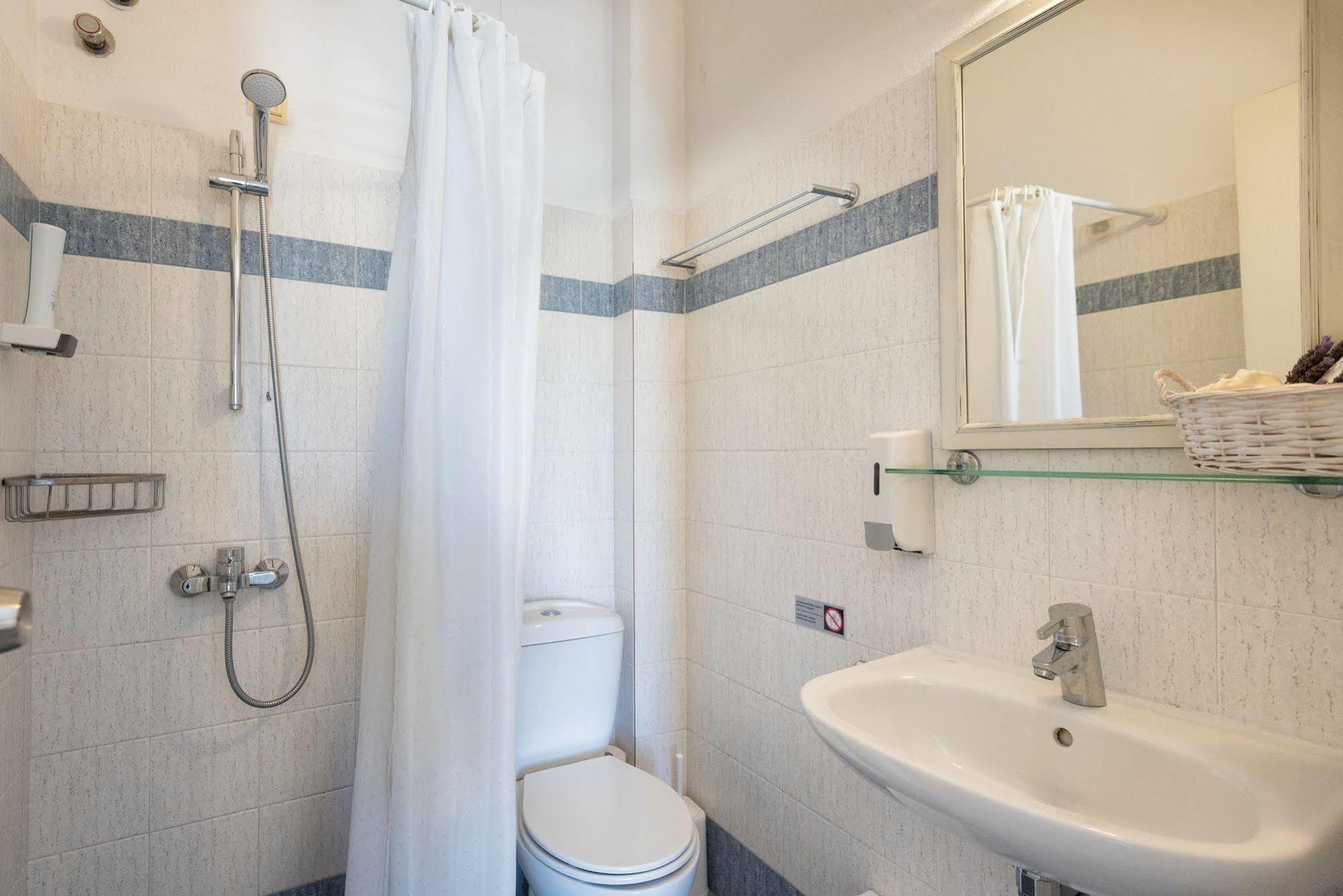 Hotel Oasis Páros 외부 사진